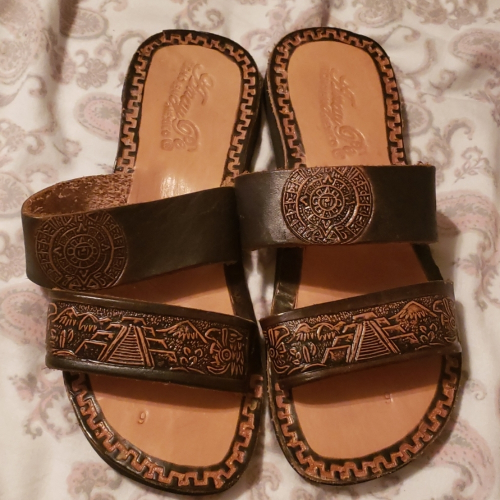 Genuine leather sandals